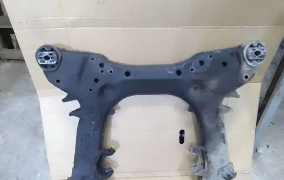 Audi A8 S8 D2 4D Front subframe 