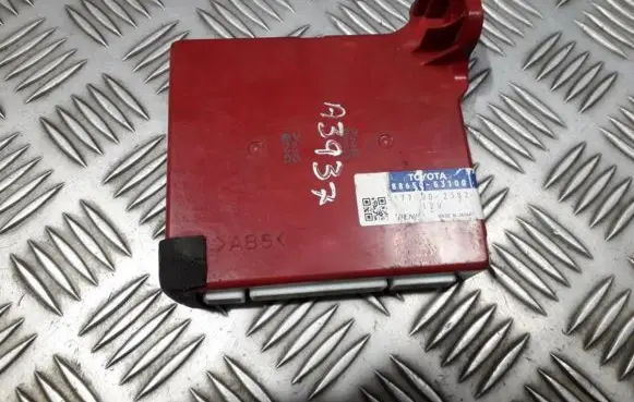 Lexus IS 220D-250-350 Other control units/modules 8865053100 88650-53100