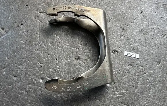 Jeep Grand Cherokee (WJ) Muffler pipe connector clamp A0009931915 52101278AB