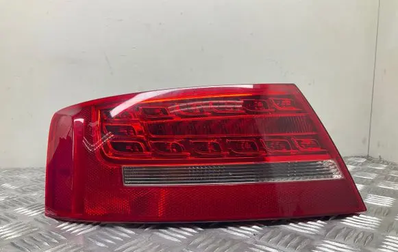 Audi A5 8T 8F Rear/tail lights 8T0945095D