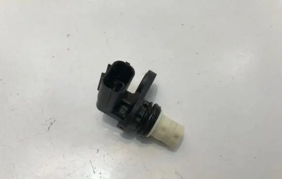 Mazda CX-60 Crankshaft position sensor PE0118221 K4238