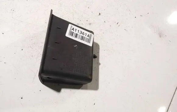 Dodge Avenger Glove box 1000580