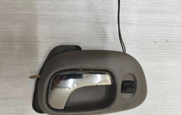 Chrysler Grand Voyager IV Front door interior handle G2162 G216211006B 11006B