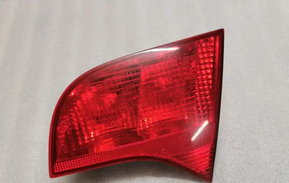 Audi A4 S4 B7 8E 8H Tailgate rear/tail lights 8E9945094