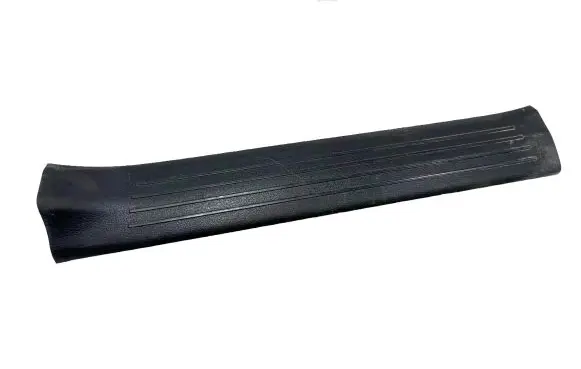 Mercedes-Benz GLS X167 Rear sill trim cover A1676803701