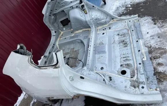 Toyota RAV 4 (XA50) Rear bodywork 