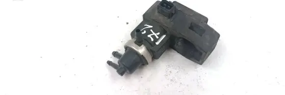 Audi A4 S4 B5 8D Turbo solenoid valve 8D0906627 99T221 72190332