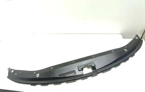 Hyundai H-1, Starex, Satellite Engine bonnet/hood lock trim molding 865634H000