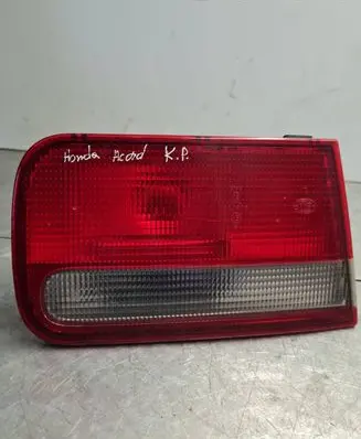 Tailgate rear/tail lights