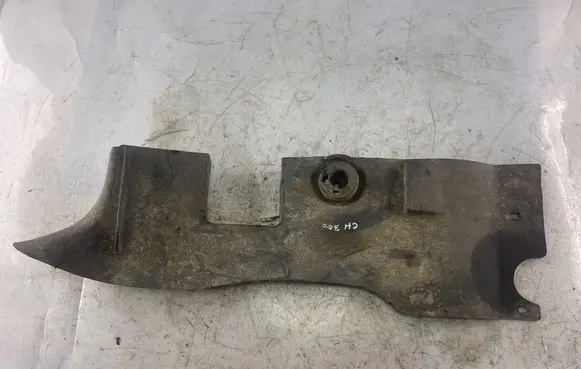 Chrysler 300 - 300C Side bottom protection 04780808ad
