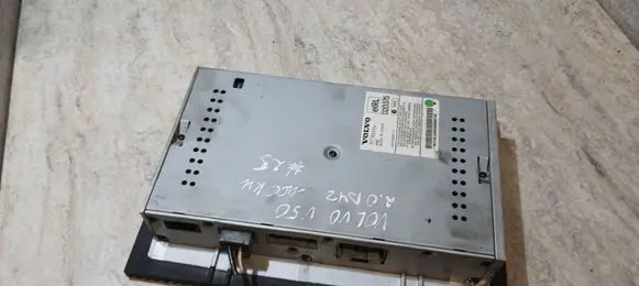 Volvo V50 Sound amplifier 30732824