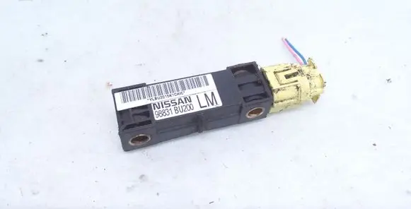 Nissan Almera Tino Airbag deployment crash/impact sensor 98831BU200