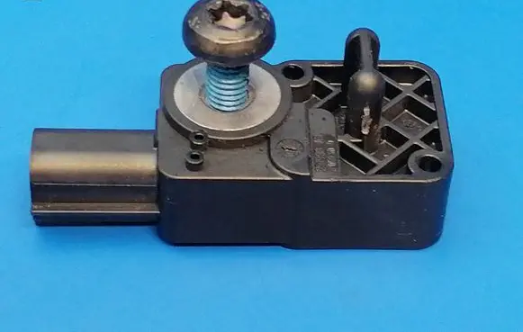 Opel Insignia A Airbag deployment crash/impact sensor 13502341 343149712