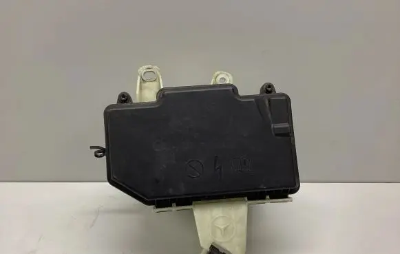 Mercedes-Benz S W222 Fuse box set A2225404319