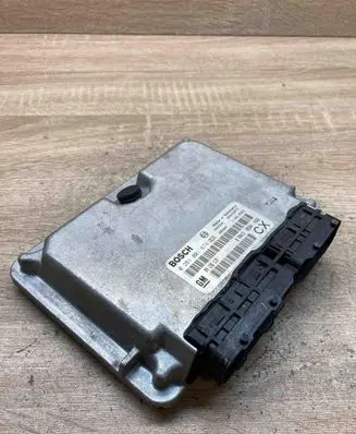 Opel Vectra B Engine control unit/module ECU 09136119 0281001874 CXMAIN
