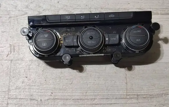 Volkswagen Touran III Climate control unit 5G0907044FG 5HB01500733