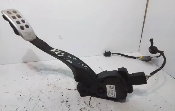 Peugeot 207 CC Accelerator throttle pedal 9681434580 29022008 6PV00908306