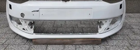 Volkswagen Polo V 6R Front bumper