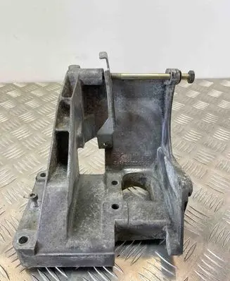 Mercedes-Benz SL R129 Generator/alternator bracket A1201550735 1201550735