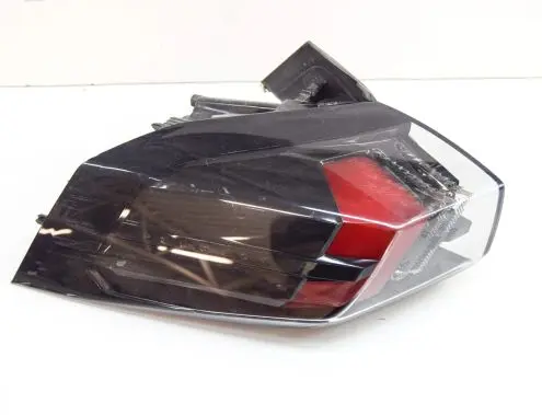 Peugeot 2008 II Rear/tail lights FR2695010201