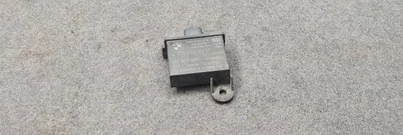BMW 7 E65 E66 Tire pressure control unit 6771042