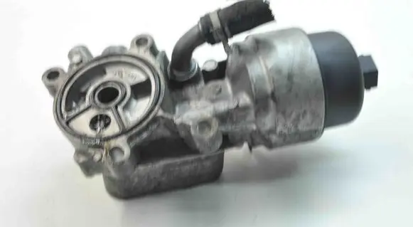 Ford Galaxy Engine oil radiator 