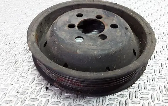 Audi A4 S4 B5 8D Power steering pump pulley 058145255C