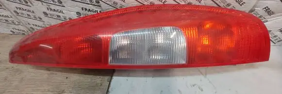 Mitsubishi Colt Rear/tail lights MR957374
