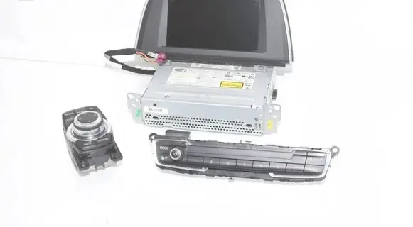 BMW 2 F46 Radio/CD/DVD/GPS head unit 9286699 9371457 9317941