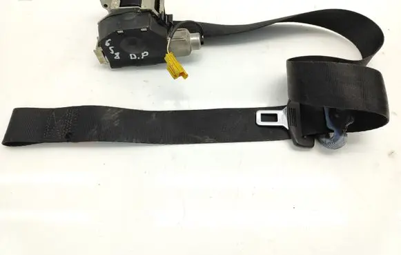 Alfa Romeo 147 Front seatbelt E2049077