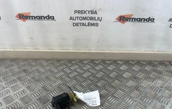 Volkswagen Caddy Turbo solenoid valve 1K0906627B