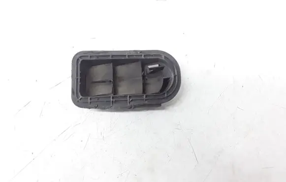 Toyota Yaris Quarter panel pressure vent 