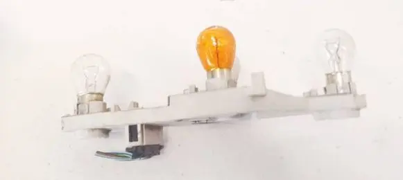 Skoda Octavia Mk2 (1Z) Tail light bulb cover holder 27592202