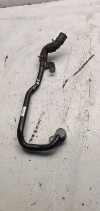 Volkswagen PASSAT B8 Engine coolant pipe/hose 04L121065aj