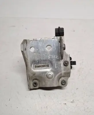 BMW 4 F36 Gran coupe Radiator mount bracket 7186513