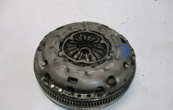 Audi Q3 8U Clutch set kit 03L141025T