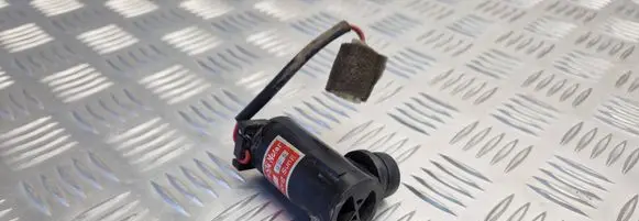 KIA Carnival Windscreen/windshield washer pump