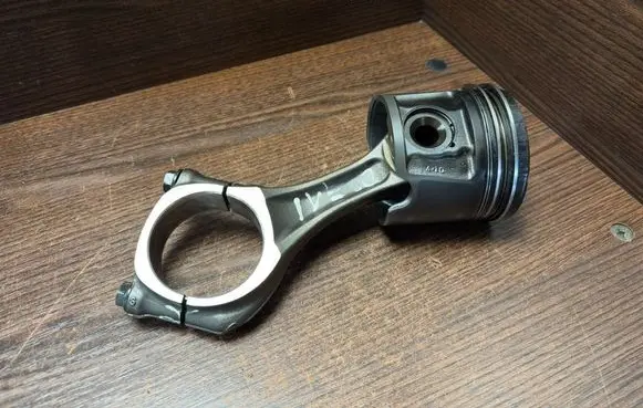 Iveco Daily 3rd gen Piston 2996849 504057276