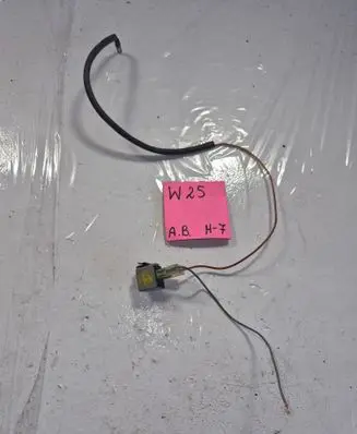 Volkswagen PASSAT B3 Other relay 20230426