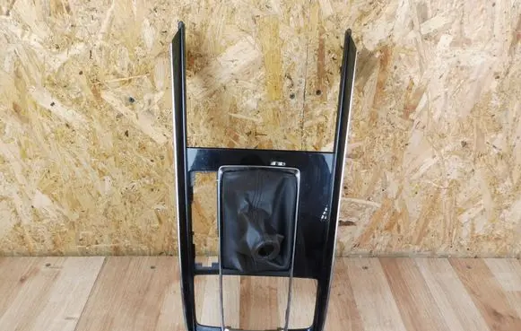 Mazda CX-30 Other center console (tunnel) element DFS264341