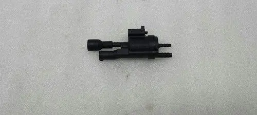 Mercedes-Benz E W212 Valve A0025407097