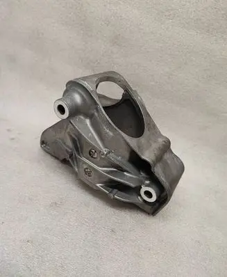 Volvo S90, V90 Driveshaft support bearing bracket 32325434