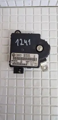 Audi Q7 4L Other control units/modules 4L0915181 16000F60