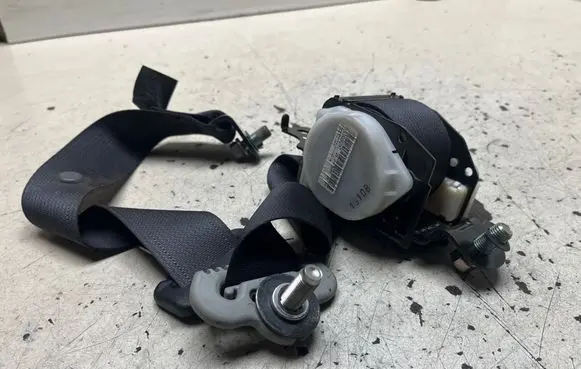 Honda Civic Rear seatbelt 306612699JN7AA