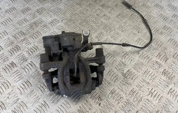 Mini Cooper Countryman F60 Rear brake caliper