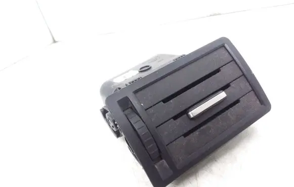 Ford Focus C-MAX Dashboard side air vent grill/cover trim 3M51R018B09AFW