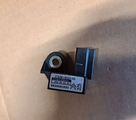 Peugeot 407 Airbag deployment crash/impact sensor