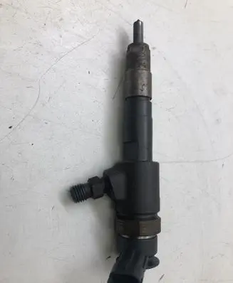 Ford Fiesta Fuel injector 0445110339 870689 1030334932102