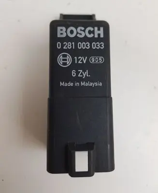 Volkswagen Phaeton Glow plug pre-heat relay 4E0907282B 0281003033