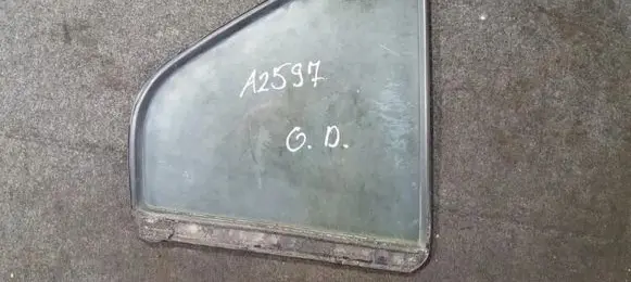 Peugeot 206 Rear vent window glass 